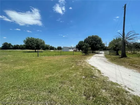 20792 Cesily Ln, Lorida, FL 33857 photo 14