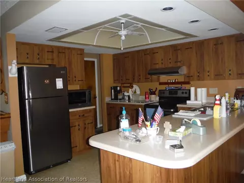 2310 Pasco Dr, Sebring, FL 33870 photo 4