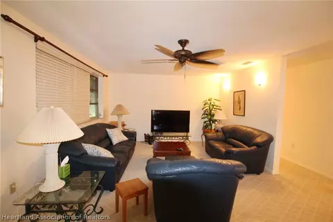 1033 Oak St, Okeechobee, FL 34974 photo 11