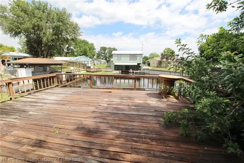 1033 Oak St, Okeechobee, FL 34974 photo 32