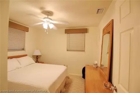 1033 Oak St, Okeechobee, FL 34974 photo 23