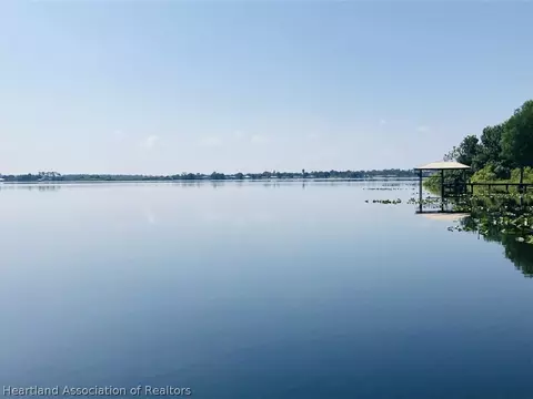 746 Memorial Dr, Sebring, FL 33870 photo 12