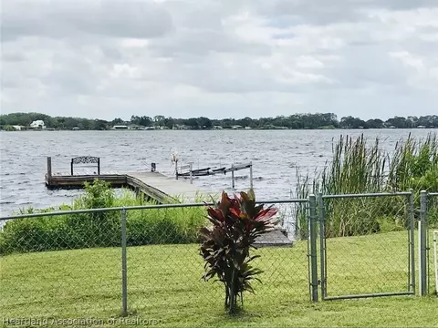 746 Memorial Dr, Sebring, FL 33870 photo 13