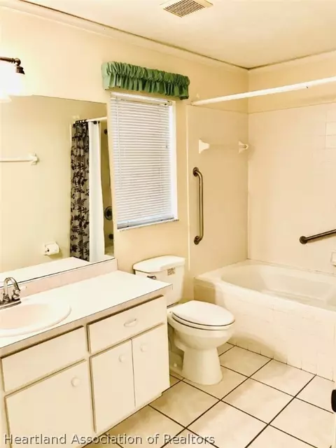 746 Memorial Dr, Sebring, FL 33870 photo 16