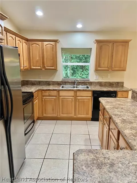 2138 Sullivan St, Sebring, FL 33875 photo 9