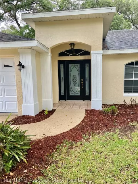 2138 Sullivan St, Sebring, FL 33875 photo 2