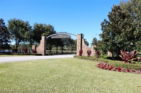 2016 Overlook Bay Dr, Sebring, FL 33875 photo 6