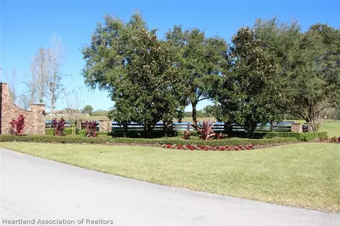 2016 Overlook Bay Dr, Sebring, FL 33875 photo 5