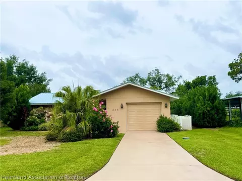 308 Sparrow Ave, Sebring, FL 33870 photo 3