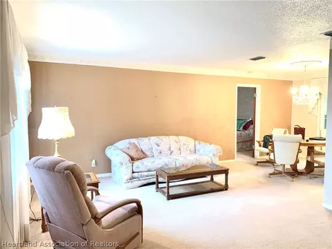308 Sparrow Ave, Sebring, FL 33870 photo 4