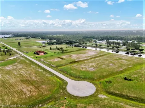 2004 Overlook Bay Dr, Sebring, FL 33875 photo 5