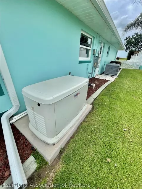2818 Summit Dr, Sebring, FL 33870 photo 13