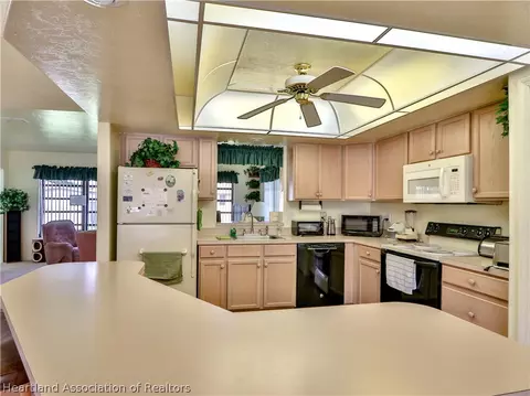 4317 Leaf Rd, Sebring, FL 33875 photo 3