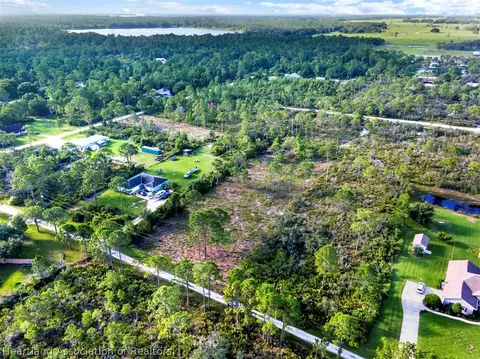 1613 Oleaster Ave, Sebring, FL 33875 photo 2