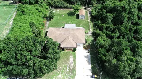 103 Robin Ave, Sebring, FL 33870 photo 2