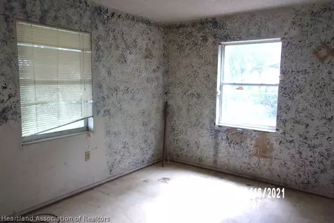 1104 Eo Douglas Ave, Sebring, FL 33870 photo 8