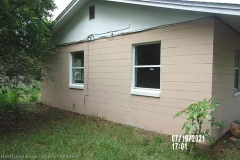 1104 Eo Douglas Ave, Sebring, FL 33870 photo 3