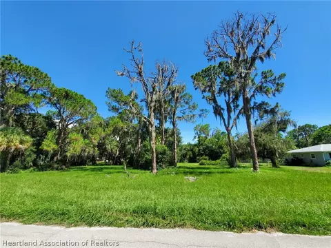 5912 Thunder Rd, Sebring, FL 33876 photo 3