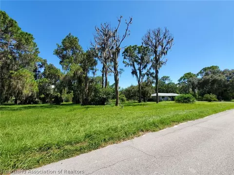 5912 Thunder Rd, Sebring, FL 33876 photo 4