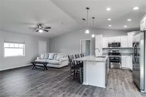 4606 Singer St, Sebring, FL 33872 photo 3