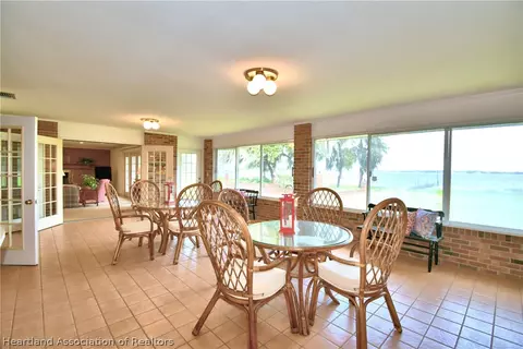 114 N Dixie Dr W, Frostproof, FL 33843 photo 10