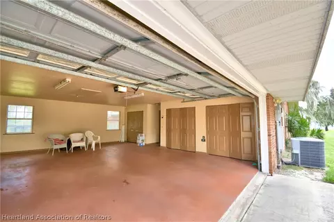 114 N Dixie Dr W, Frostproof, FL 33843 photo 31