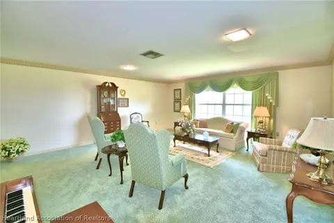 114 N Dixie Dr W, Frostproof, FL 33843 photo 16