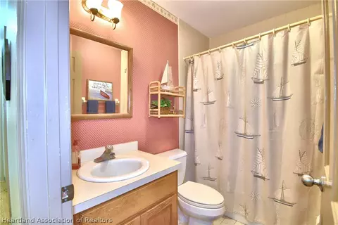 114 N Dixie Dr W, Frostproof, FL 33843 photo 30