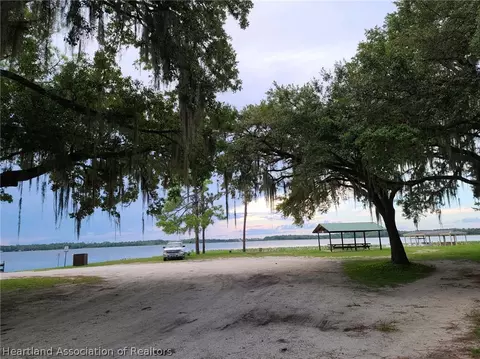 2440 Gresham St, Sebring, FL 33875 photo 2