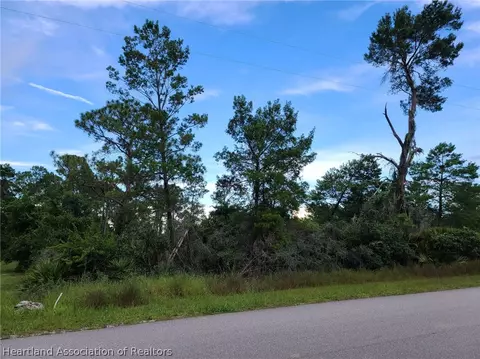 2440 Gresham St, Sebring, FL 33875 photo 1