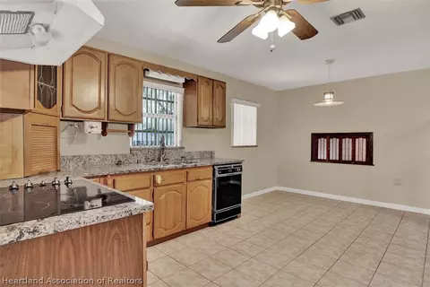 1833 Wright Ln, Lorida, FL 33857 photo 6