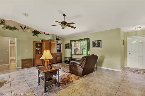 527 Arcola Dr, Sebring, FL 33875 photo 5