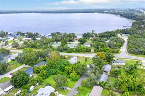 527 Arcola Dr, Sebring, FL 33875 photo 2