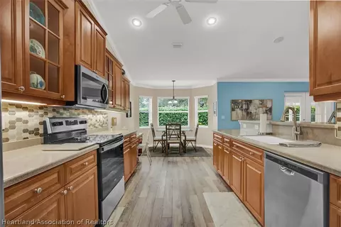 4710 Pebble Beach Dr, Sebring, FL 33872 photo 14