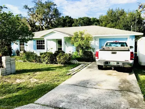 3214 King Dr, Sebring, FL 33870 photo 1