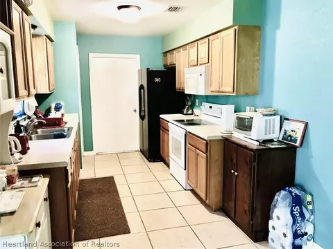 3214 King Dr, Sebring, FL 33870 photo 3