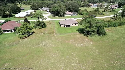 211 Mac Ln, Sebring, FL 33875 photo 22