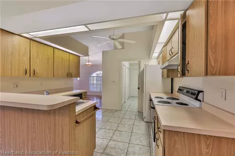 7816 Granada Rd, Sebring, FL 33876 photo 11