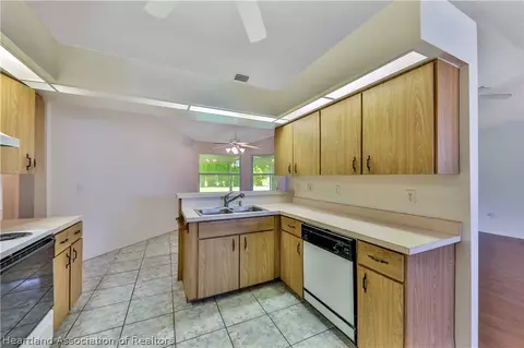 7816 Granada Rd, Sebring, FL 33876 photo 10