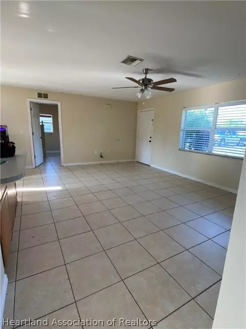 2534 Gresham St, Sebring, FL 33875 photo 4