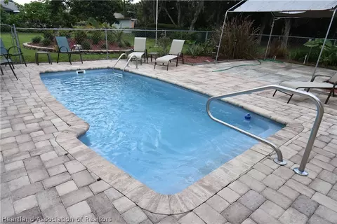 225 Jay Ave, Sebring, FL 33870 photo 2