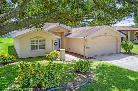 236 Sparrow Ave, Sebring, FL 33870 photo 3