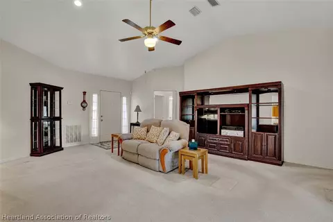 236 Sparrow Ave, Sebring, FL 33870 photo 8
