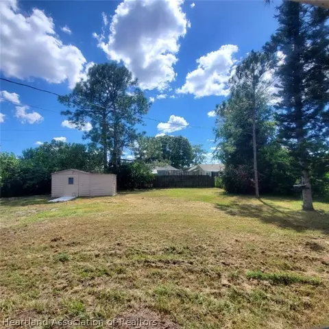 216 Robin Ave, Sebring, FL 33870 photo 7