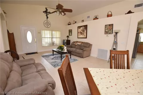 308 Brant Ave, Sebring, FL 33870 photo 8