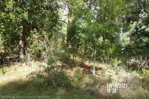 6608 E Banyan Pl, Sebring, FL 33875 photo 5