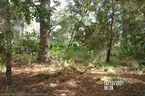 6608 E Banyan Pl, Sebring, FL 33875 photo 6
