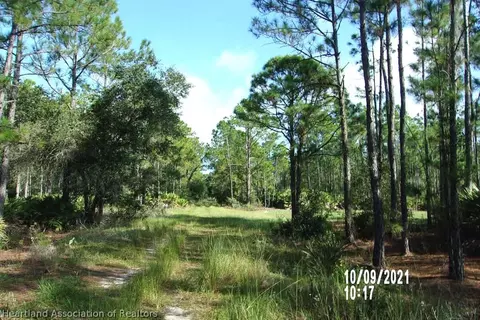 6513 Apricot Pl, Sebring, FL 33875 photo 7