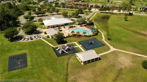 2441 Manor Dr, Sebring, FL 33872 photo 11
