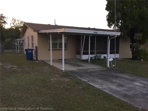 1703 Lagrange Ave, Sebring, FL 33870 photo 2